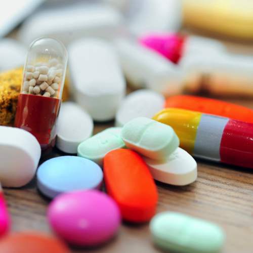 Không tự ý mua thuốc an thần trị mất ngủ Không tự ý mua thuốc an thần trị mất ngủ