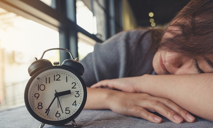 Những giấc ngủ dài quá lâu sẽ ảnh hưởng rất nhiều đến chất lượng giấc ngủ vào buổi tối