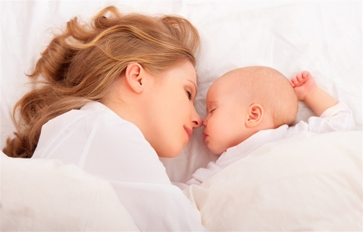 Có nhiều nguyên nhân khiến phụ nữ mất ngủ sau sinh