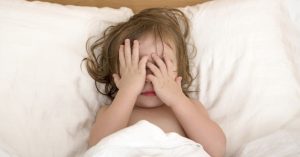 Trẻ Em Khó Ngủ Thì Phải Làm Sao? Lời Khuyên Cho Các Bố Mẹ